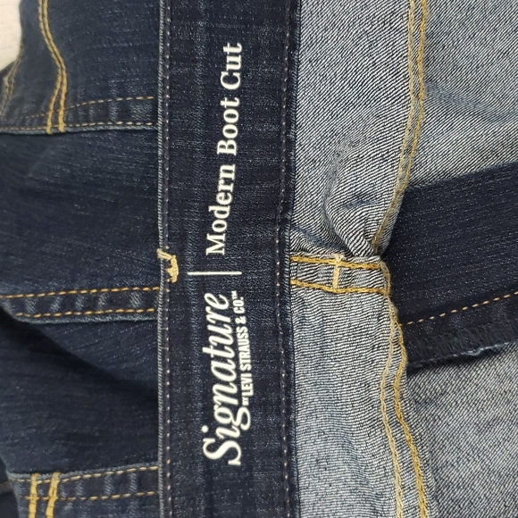 Signature Levi Strauss dark wash modern boot cut Size 24M NWT - Picture 6 of 8